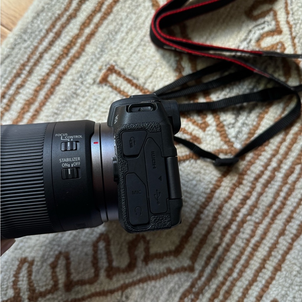 Canon EOS RP mirrorless camera BODY - Picture 9 of 14